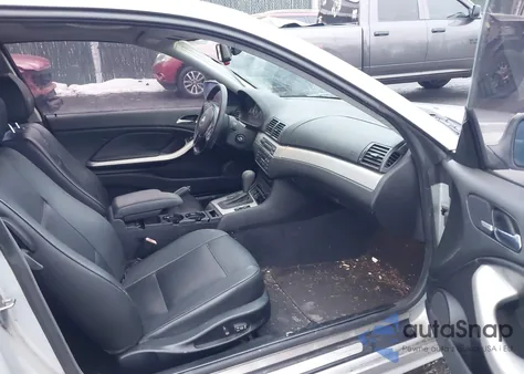 2004 BMW 330Ci z USA, uszkodzony, nr VIN WBABD53474PL12724